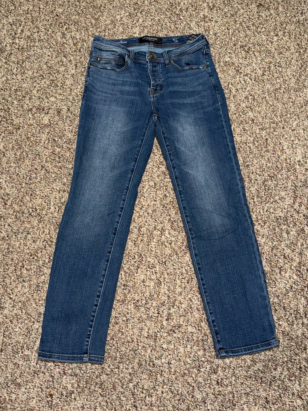 Women’s size 25 skinny jeans Blue Straight-Leg Jeans